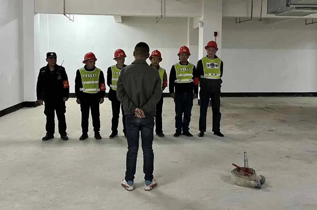 1.jpg 1.jpg