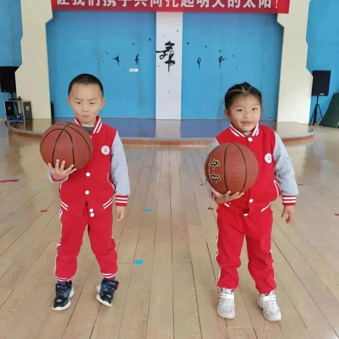 e9cb1b0a0f38d861d3afd3bc8fb41358.jpg e9cb1b0a0f38d861d3afd3bc8fb41358.jpg