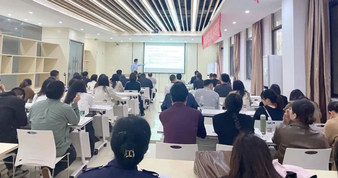 a90fe2da66223e95006377a9436ce7ed.jpg a90fe2da66223e95006377a9436ce7ed.jpg