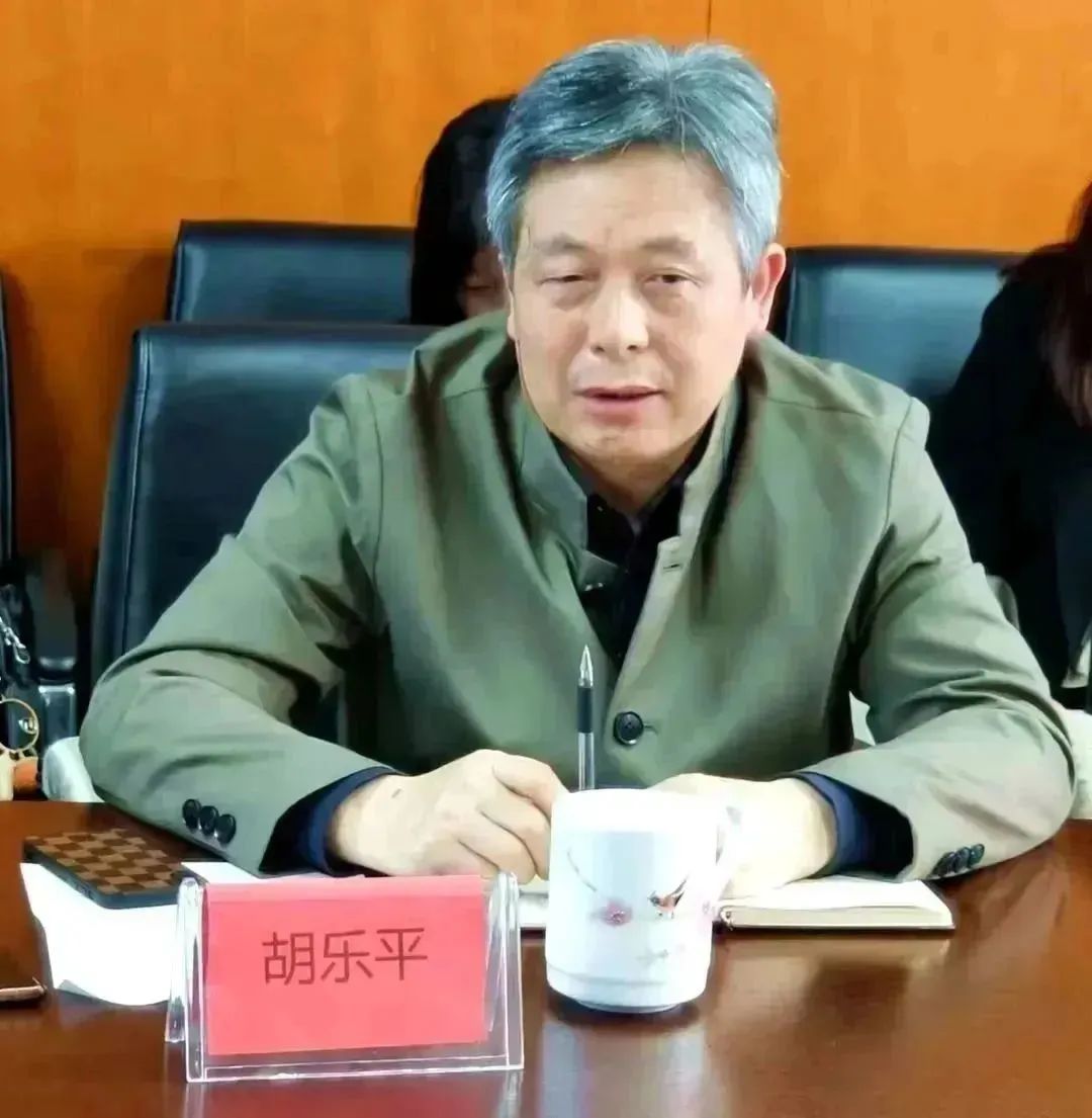 dbe006f3609ad42b49807b97e6144396.jpg dbe006f3609ad42b49807b97e6144396.jpg