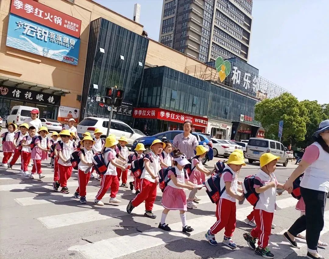 36ebdea97985391ffbdfdfe09e277669.jpg 36ebdea97985391ffbdfdfe09e277669.jpg