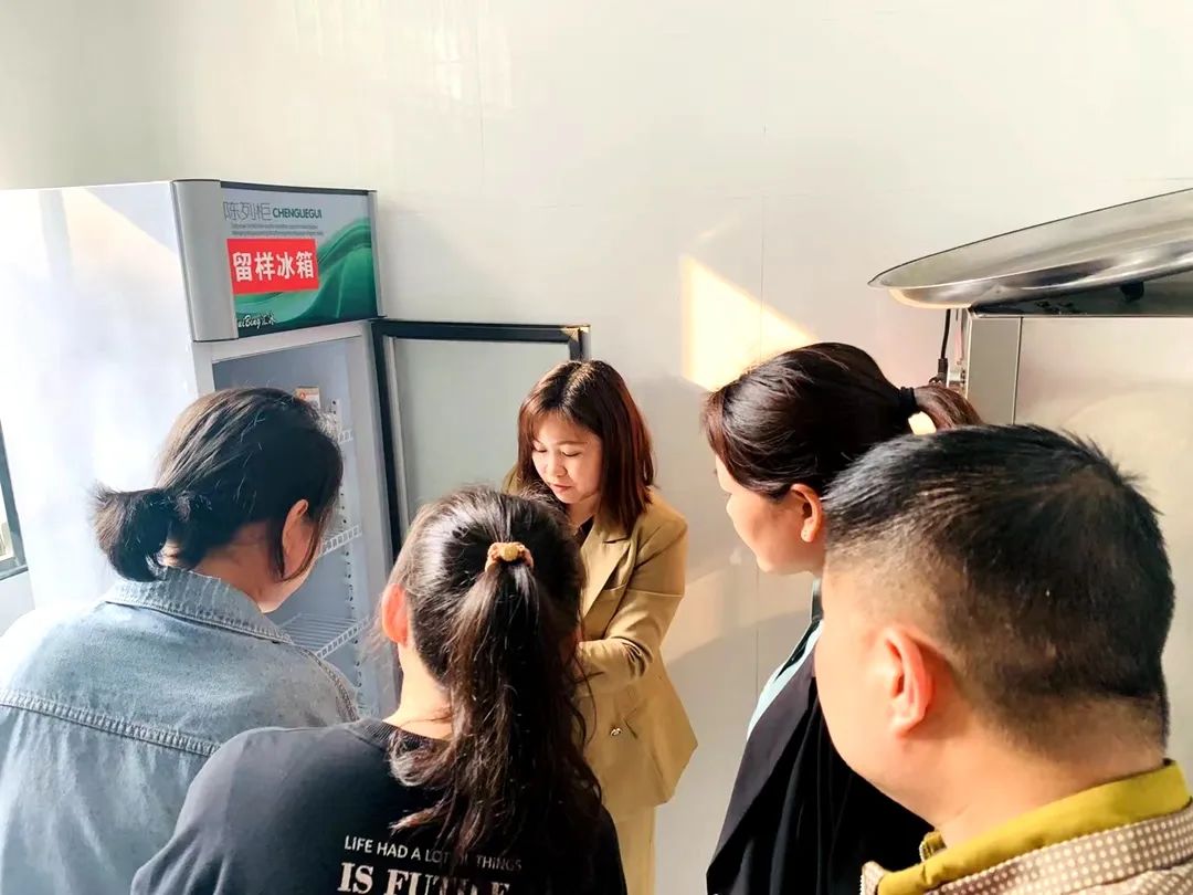 f92cd74510f964aa2f14bf6cdf8a62e3.jpg f92cd74510f964aa2f14bf6cdf8a62e3.jpg