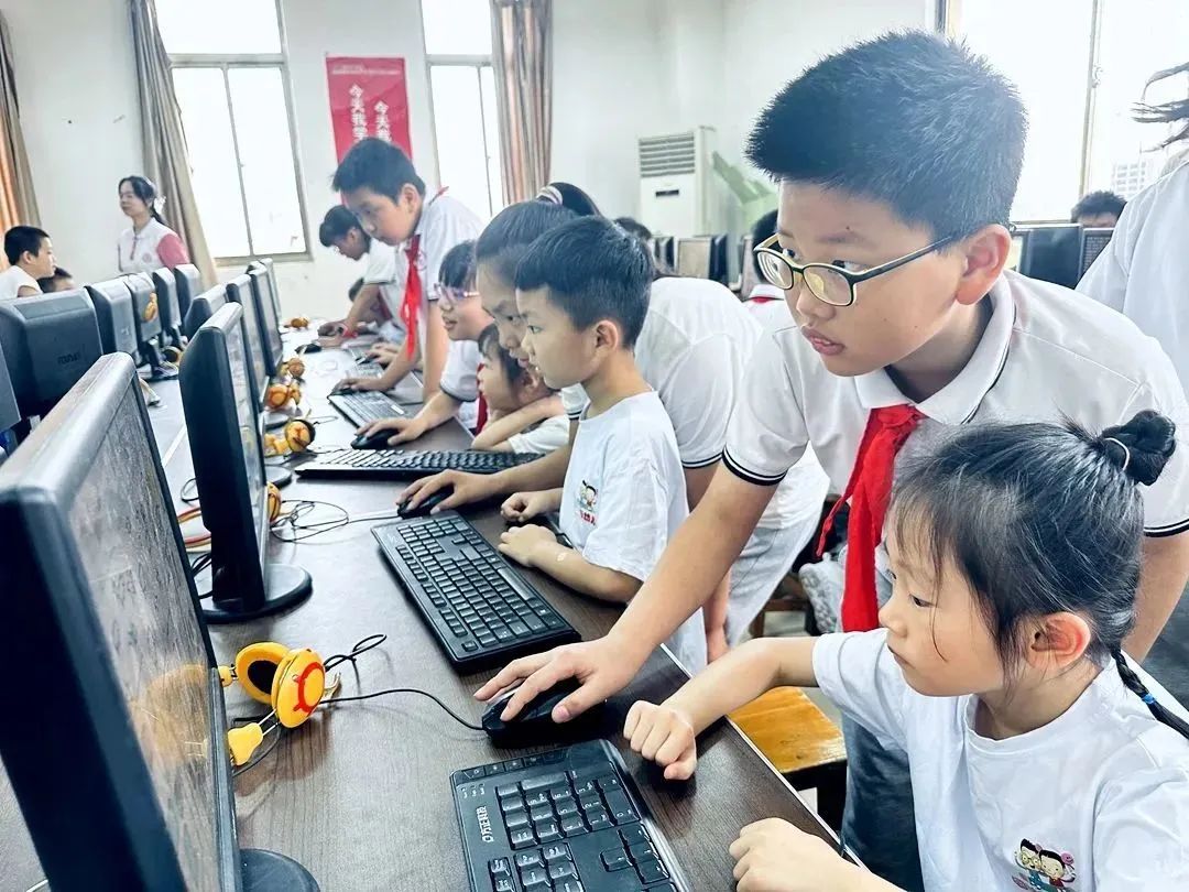 b2ab34beb760f82f81fa3291ae2d4a23.jpg b2ab34beb760f82f81fa3291ae2d4a23.jpg