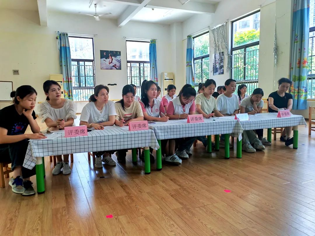 0bf63895424640810980ffe80e5bdf74.jpg 0bf63895424640810980ffe80e5bdf74.jpg