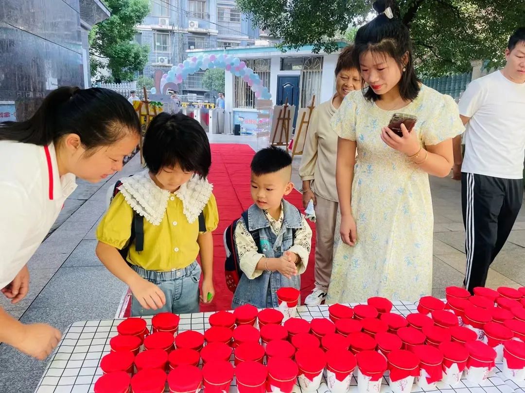 3a99bff4f4913dc9d411b2c796b88a12.jpg 3a99bff4f4913dc9d411b2c796b88a12.jpg